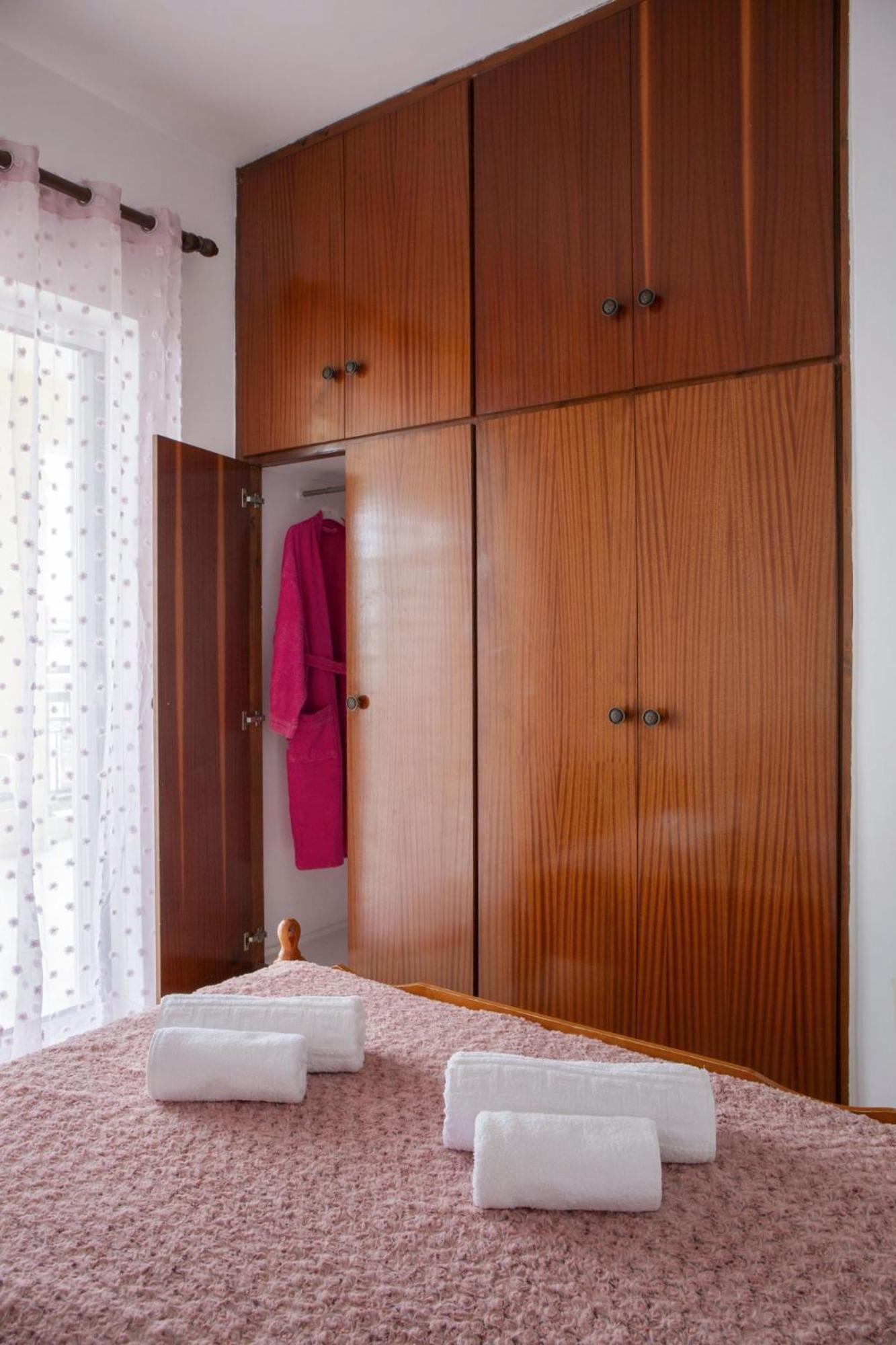 Searocco Studios & Apartments - Close To Alykes Center, By Zantewize Phòng bức ảnh
